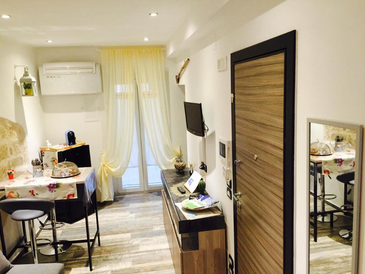 Il Pavone Bed & Breakfast Bari Exterior photo